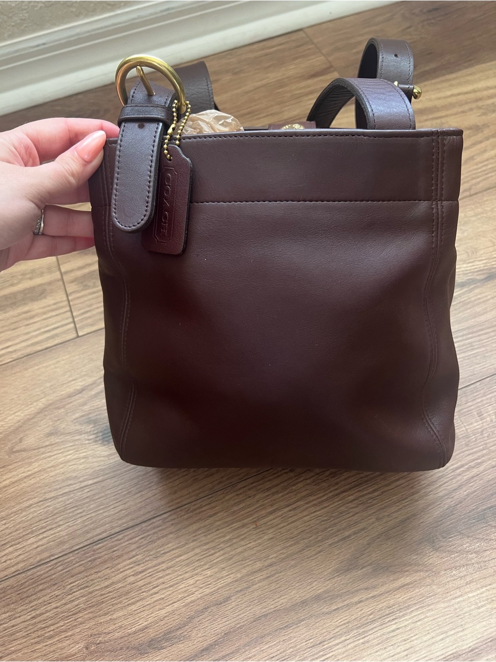 COACH vintage 1998 Soho Buckle Dark Mahogany Buckle Shoulder Bag